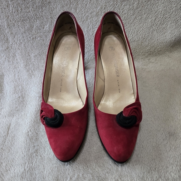Peter Kaiser wine colored suede heels size 9 - Picture 2 of 16